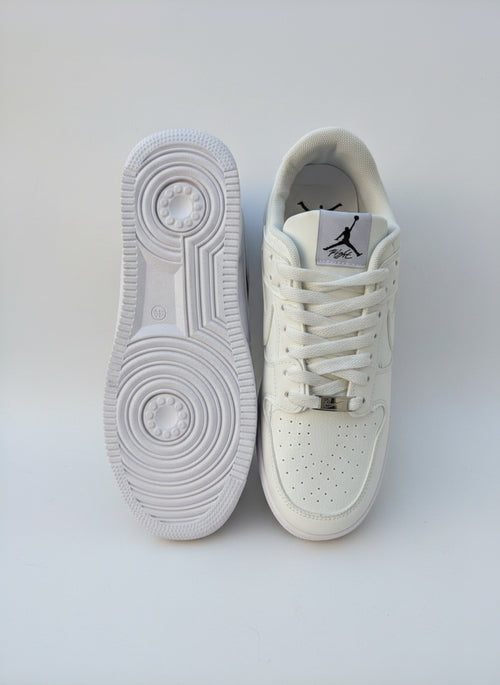 Aura AF Low – Triple White Edition